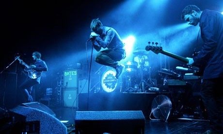kaiser-chiefs-stage-008.jpg