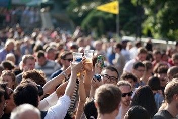 tramlines.jpg