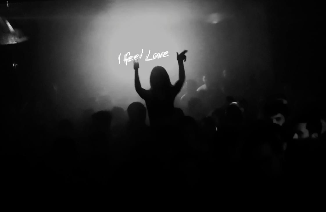 xoyo.jpg