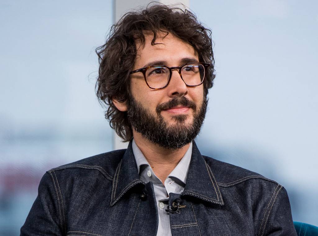rs_1024x759-180921053816-1024.josh-groban.92118.jpg