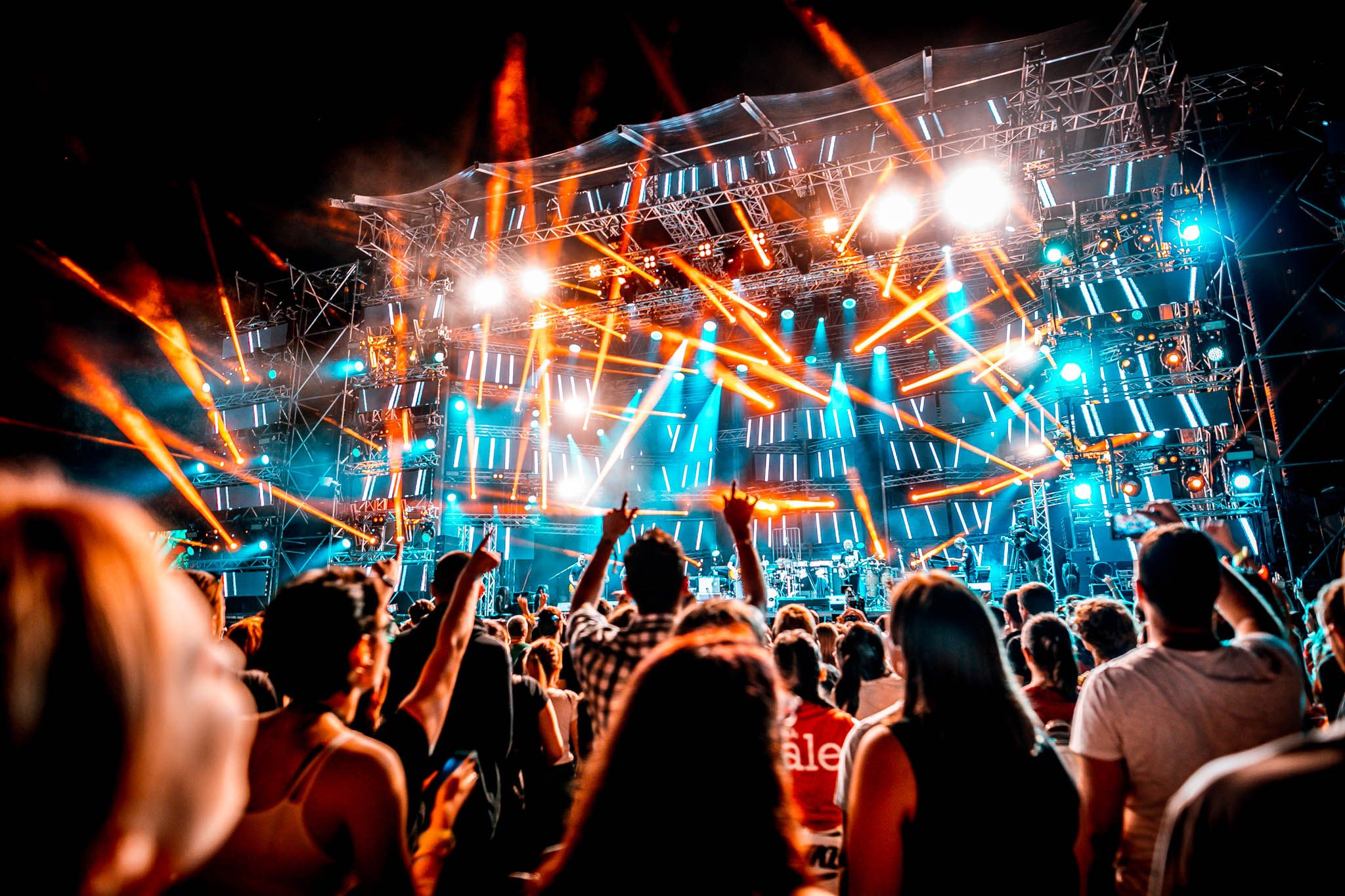 main_stage_1